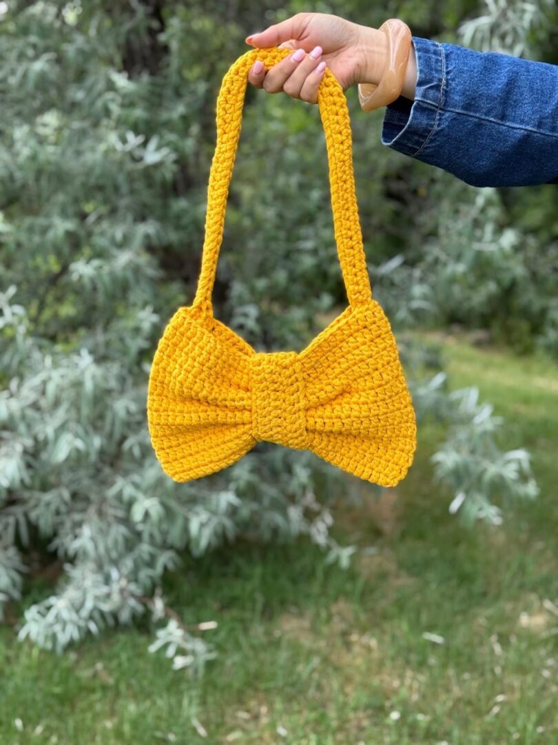 Bow Bag (Sunlit)